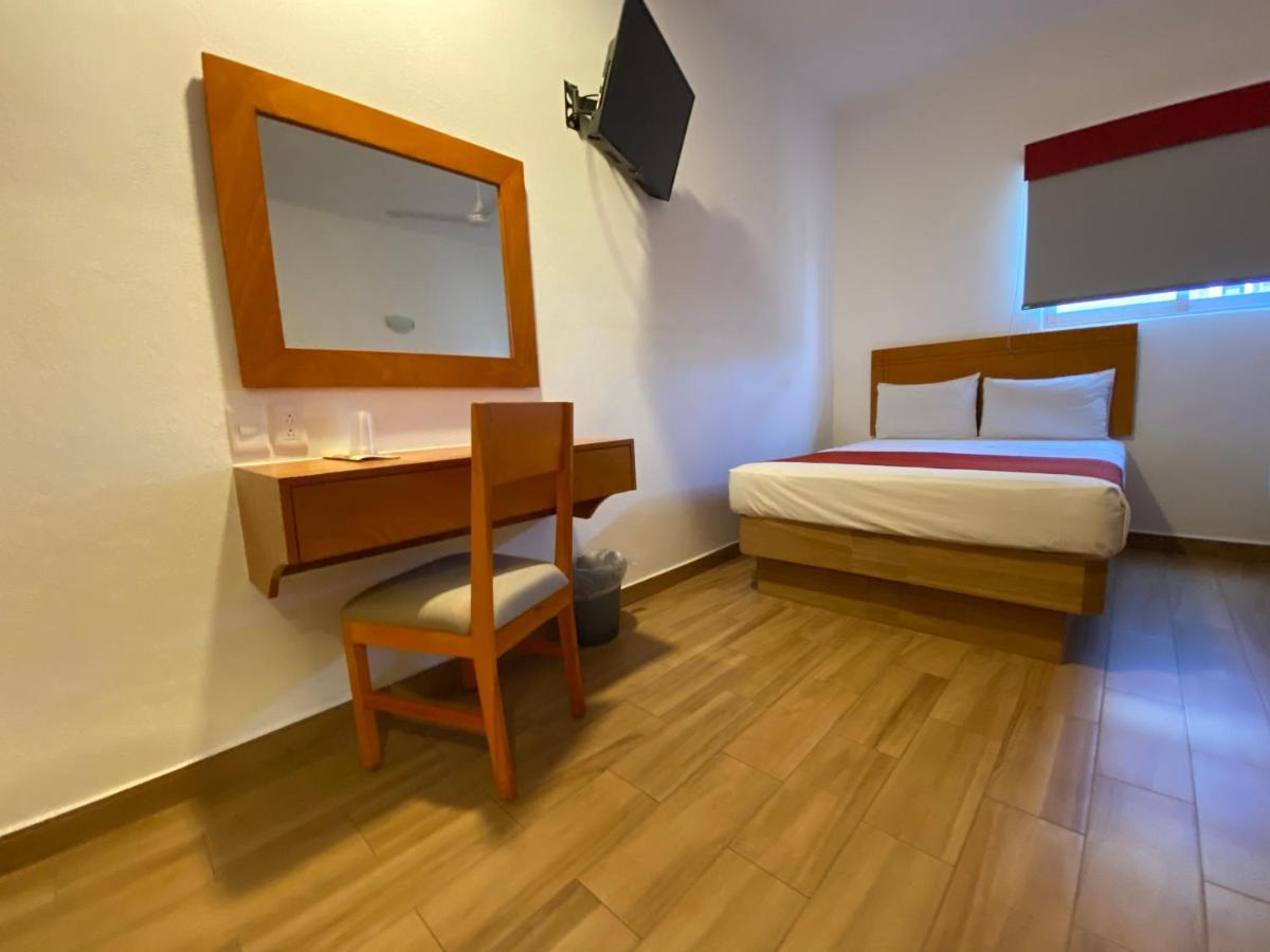 Hotel Lb Manzanillo Dış mekan fotoğraf
