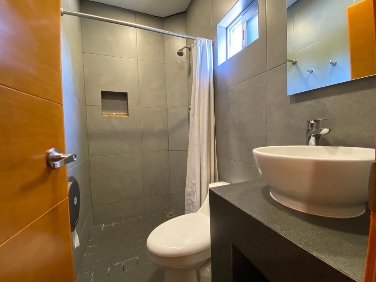 Hotel Lb Manzanillo Dış mekan fotoğraf