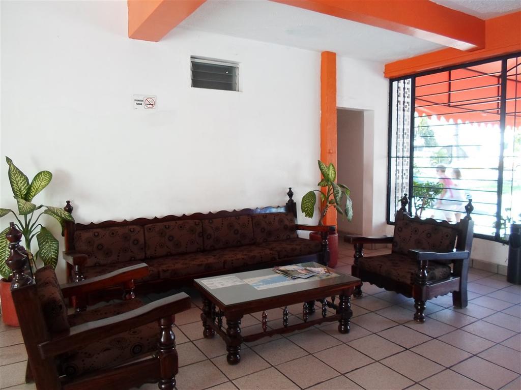Hotel Lb Manzanillo Dış mekan fotoğraf