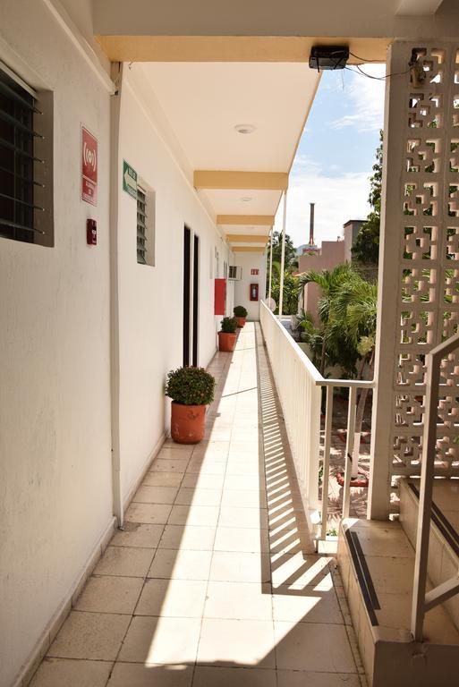Hotel Lb Manzanillo Dış mekan fotoğraf