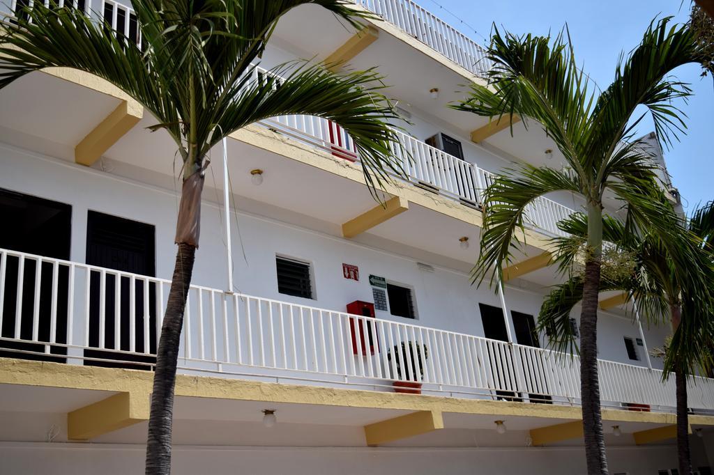 Hotel Lb Manzanillo Dış mekan fotoğraf