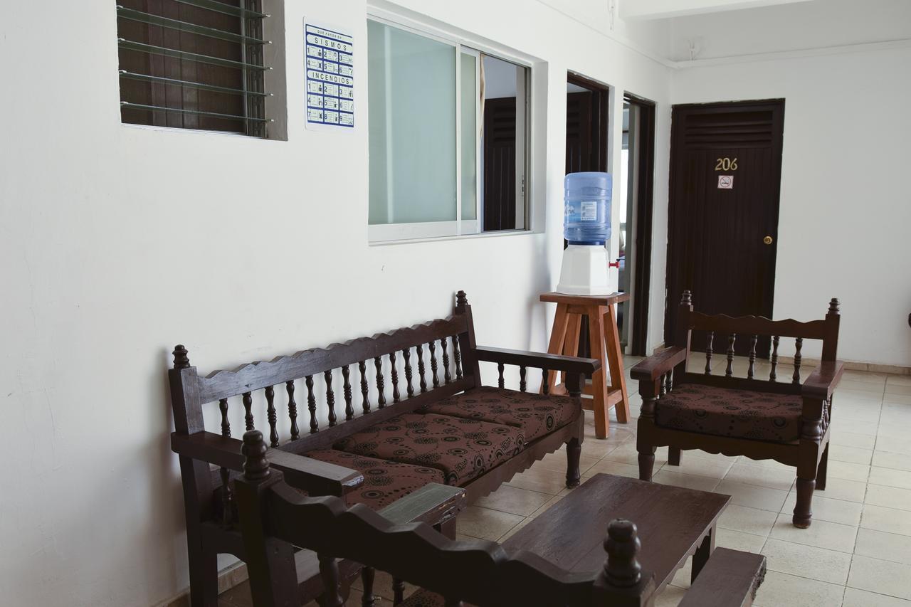 Hotel Lb Manzanillo Dış mekan fotoğraf